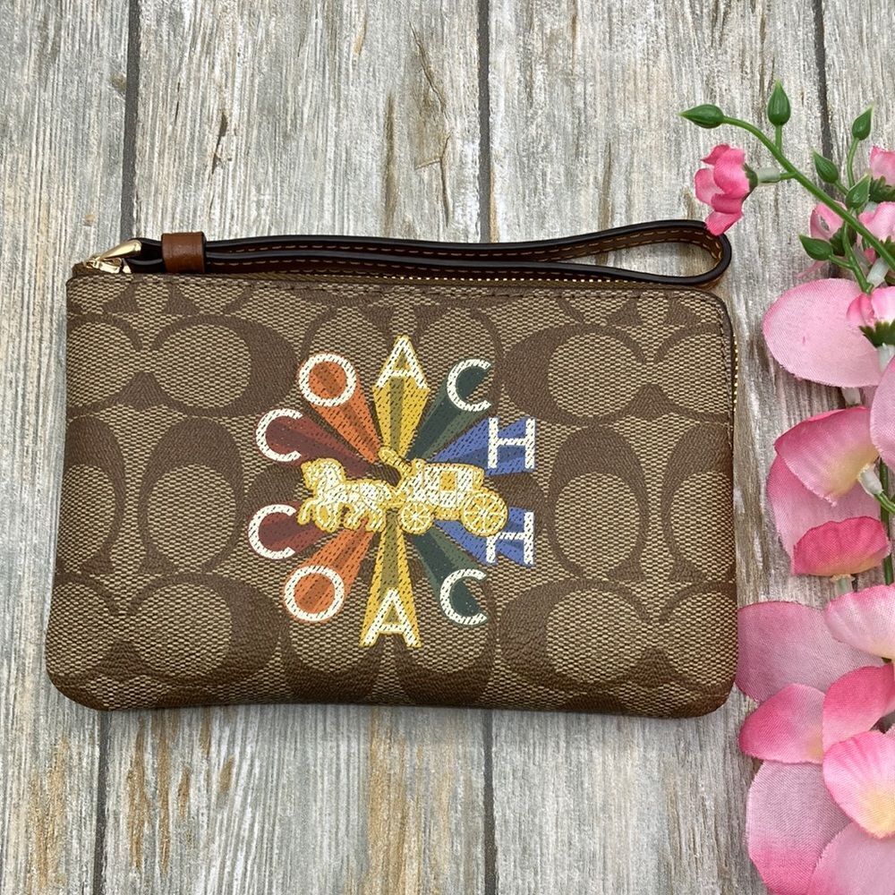 Coach Radial Rainbow Corner Zip Wristlet Leather Wallet Bag